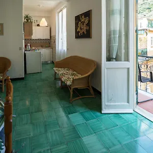 spritz-apartment.hotelitalianriviera.com/